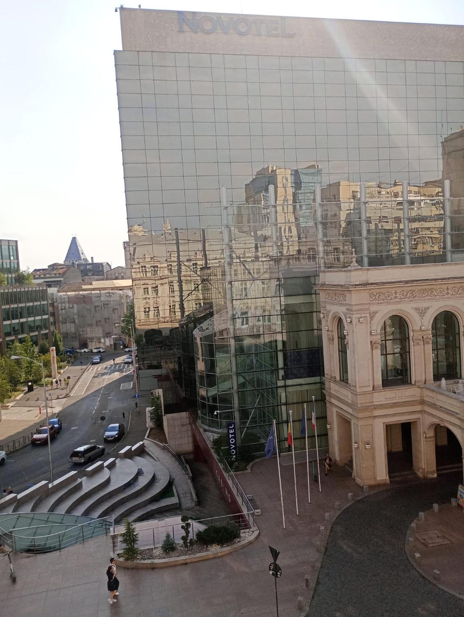 Victoriei54You Bucharest Luaran gambar